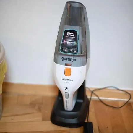 Yellow House Lägenhet